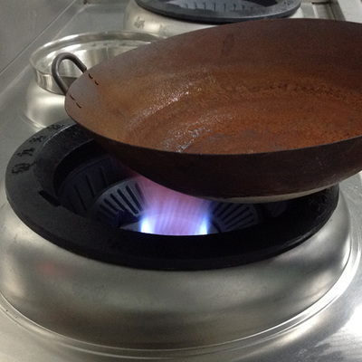 深圳人人节能公司 酒店厨房设备的节能解决方案与选购指南